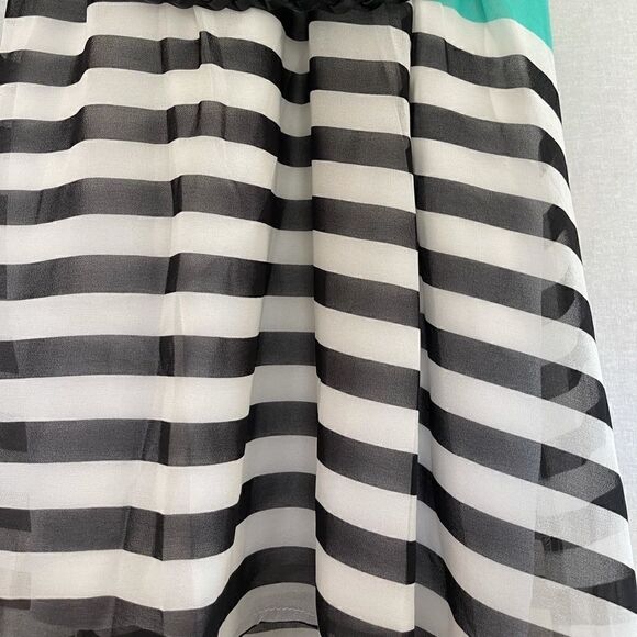 Bebe 2b Dress - Picture 4 of 12